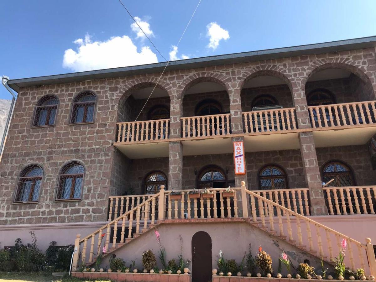 Max Hotel Gogi Alibegashvili Stepantsminda Exterior photo